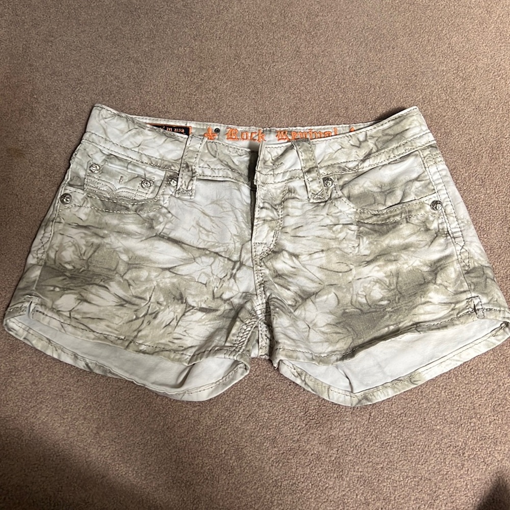 Rock revival Senna shorts size 27